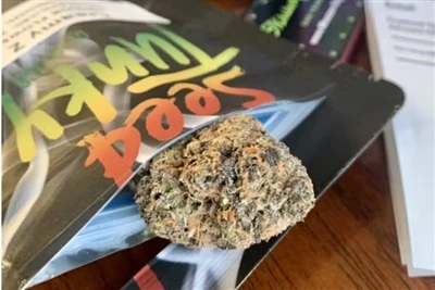 Jak zamówić dostawę chwastów online za pomocą Leafly